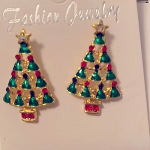 Christmas tree earrings